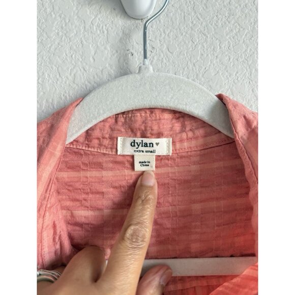 Dylan Los Angeles Coral Button Up Crinkle Top Boho Peasant Short Sleeve Size XS - Picture 8 of 10